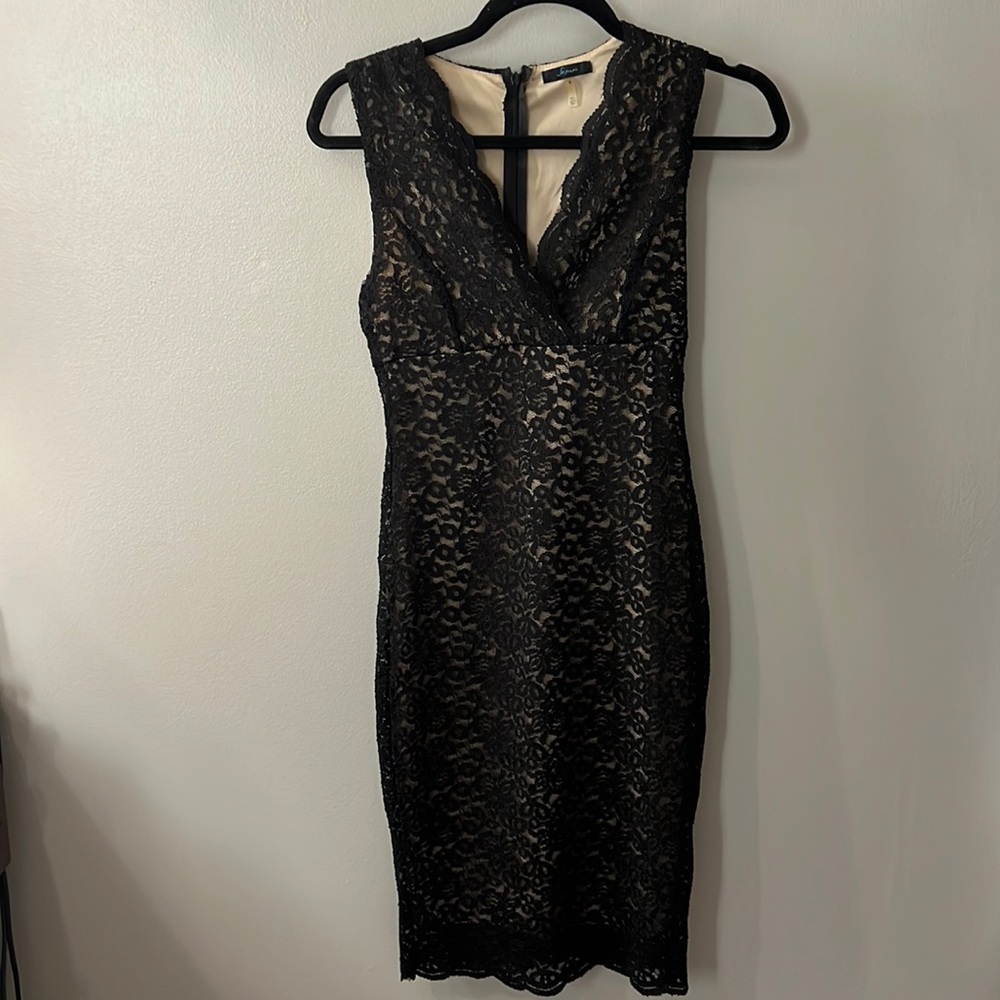 Black Lace Bodycon Dress